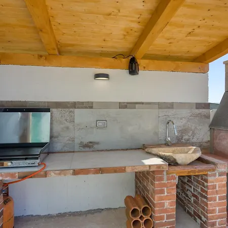 Mario & Ana House בית נופש Pićan